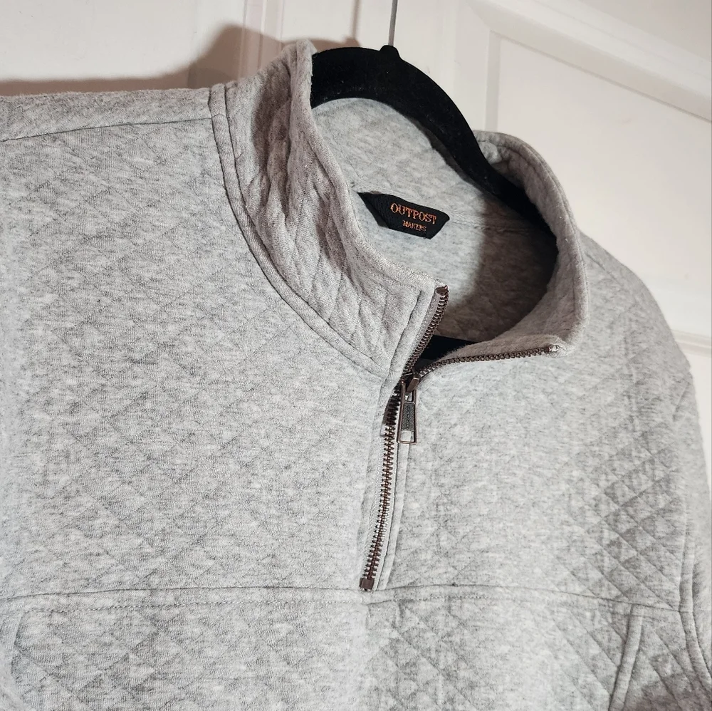 Outpost Makers Men's Gray Quilted Quarter Zip Sweatshirt Pockets